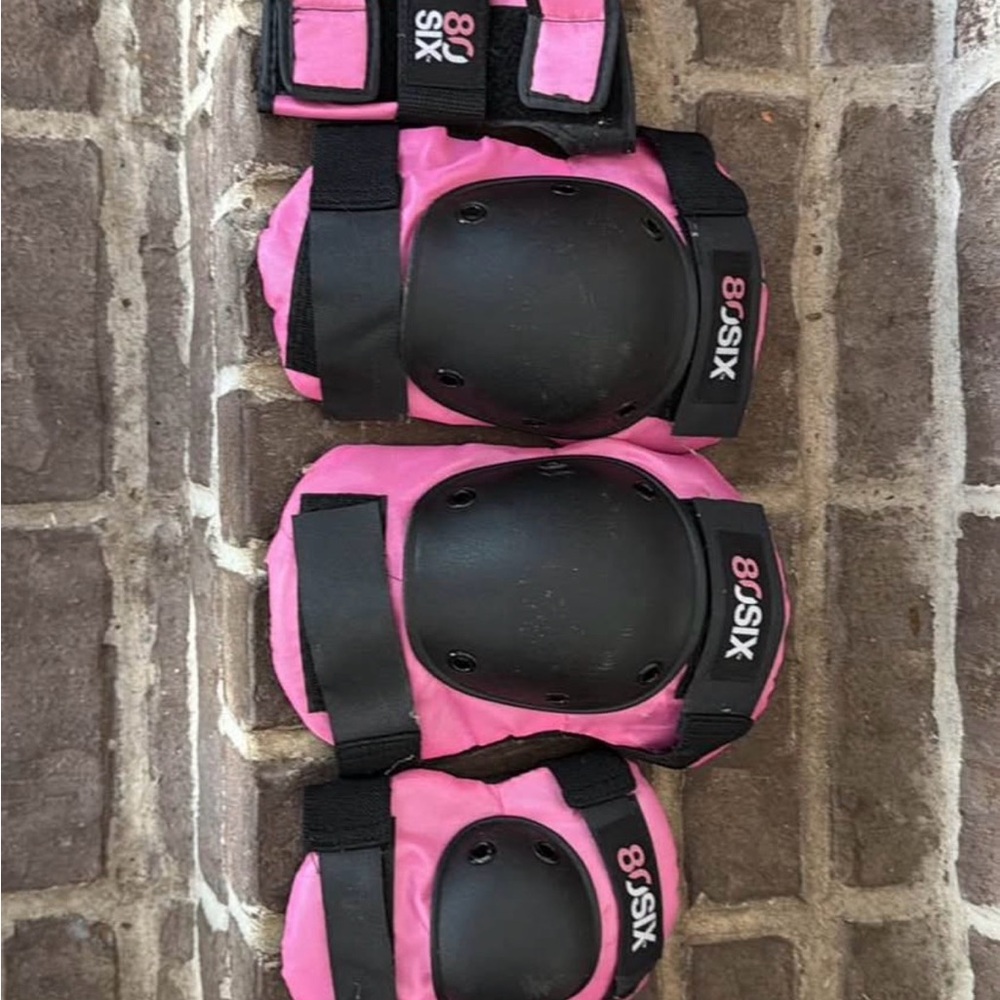Pink and Black Kids Protective Gear Set size 8 and older
